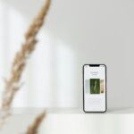 2025 UX design patterns combining minimalism and motion design